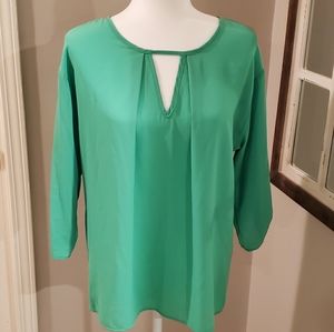 Boutique Green Shirt M (medium)